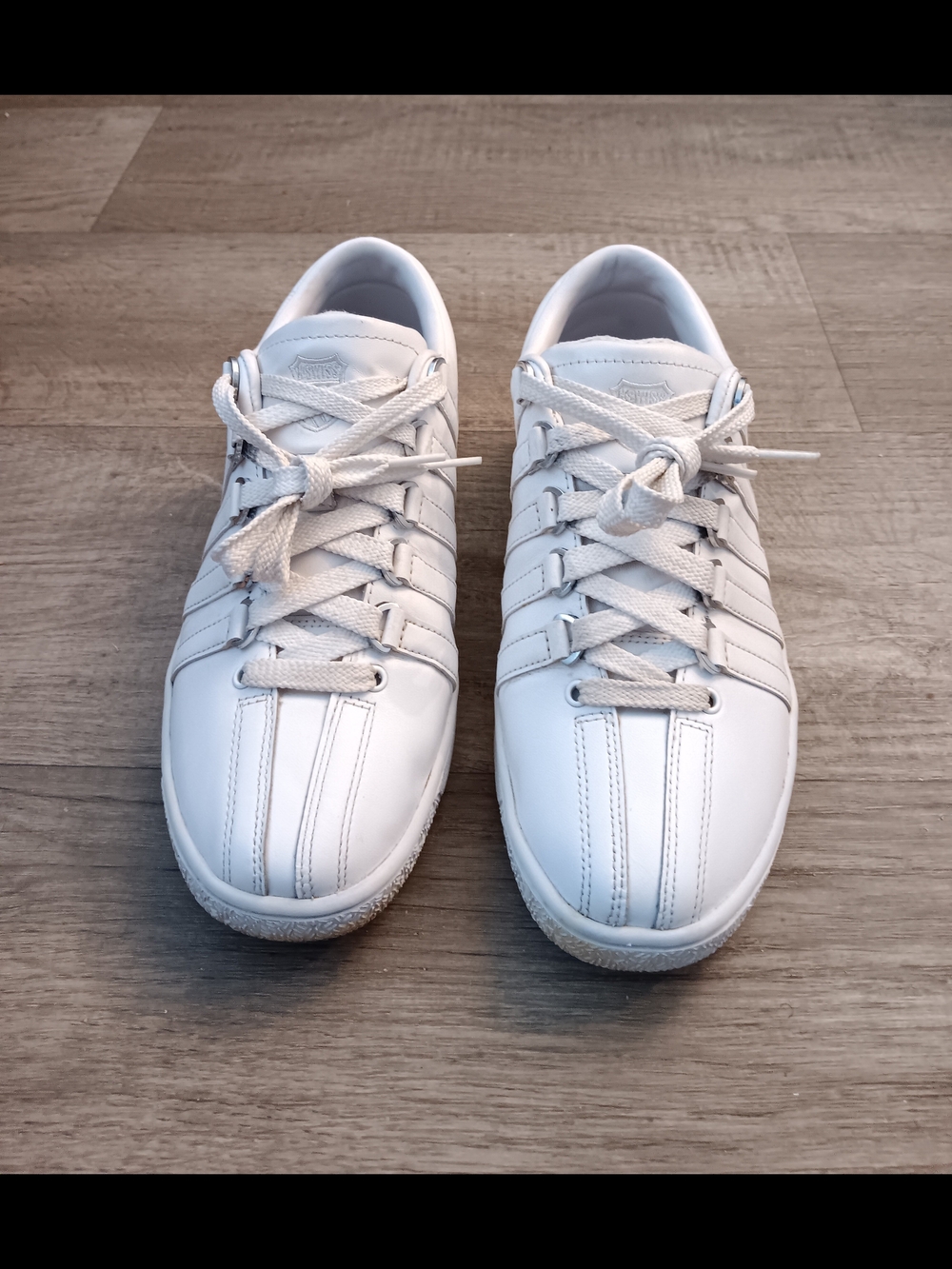 K-Swiss White Low-Top Athletic Sneakers Men's Size 10